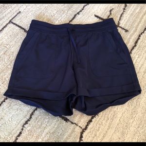 Old Navy Active shorts - Small